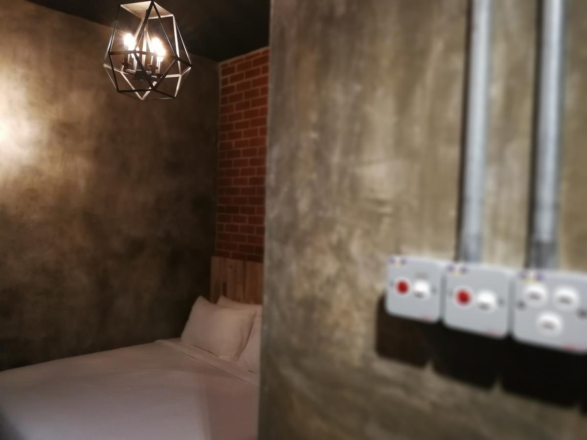 ホテル ザ ライズ ルーム クアラ・トレンガヌ エクステリア 写真 A room at the hotel