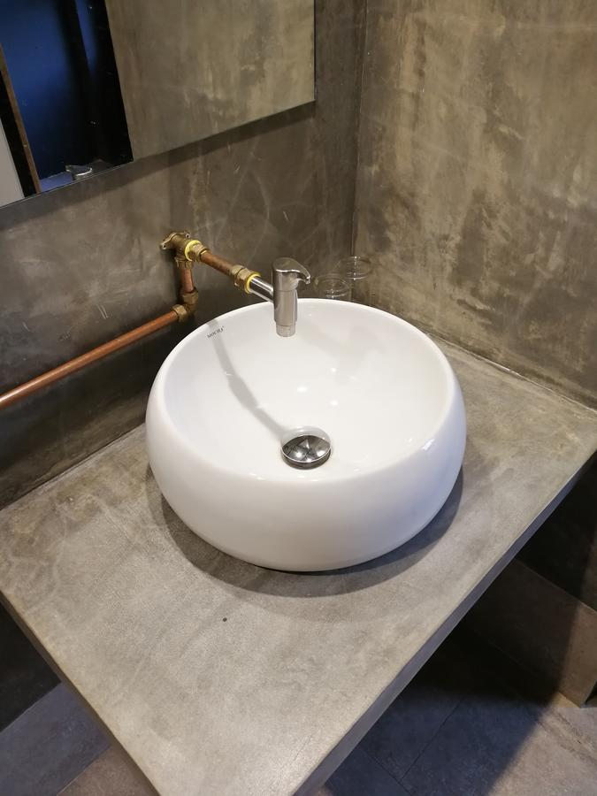 ホテル ザ ライズ ルーム クアラ・トレンガヌ エクステリア 写真 A washbasin